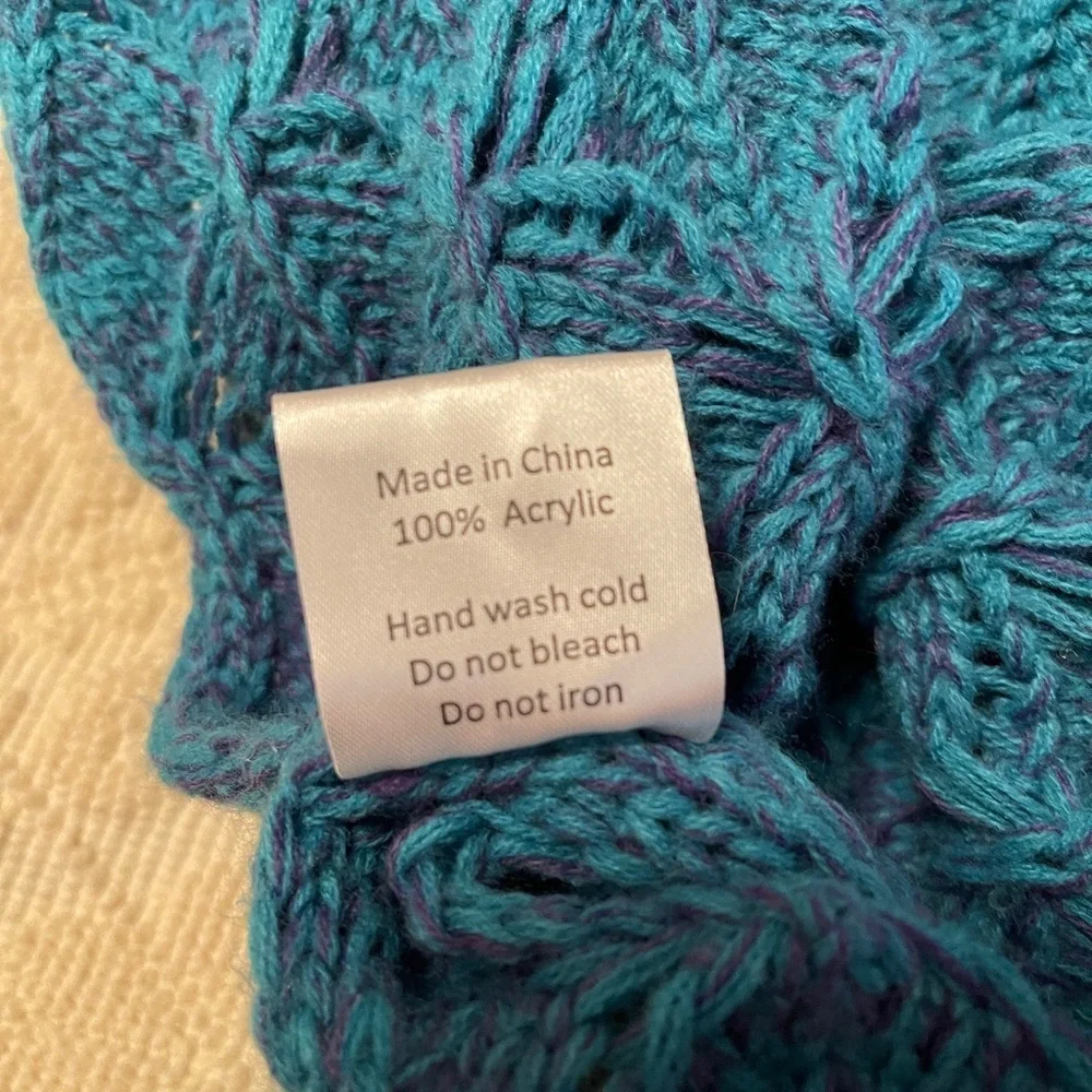 Moda-Up acrylic teal blue & purple crocheted mermaid tail blanket throw. One sz.